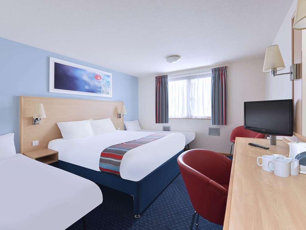 Travelodge Birmingham Oldbury Oldbury  Servicios foto